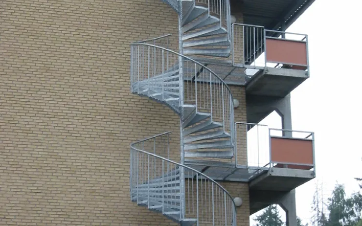 Vindeltrapp flere etasjer